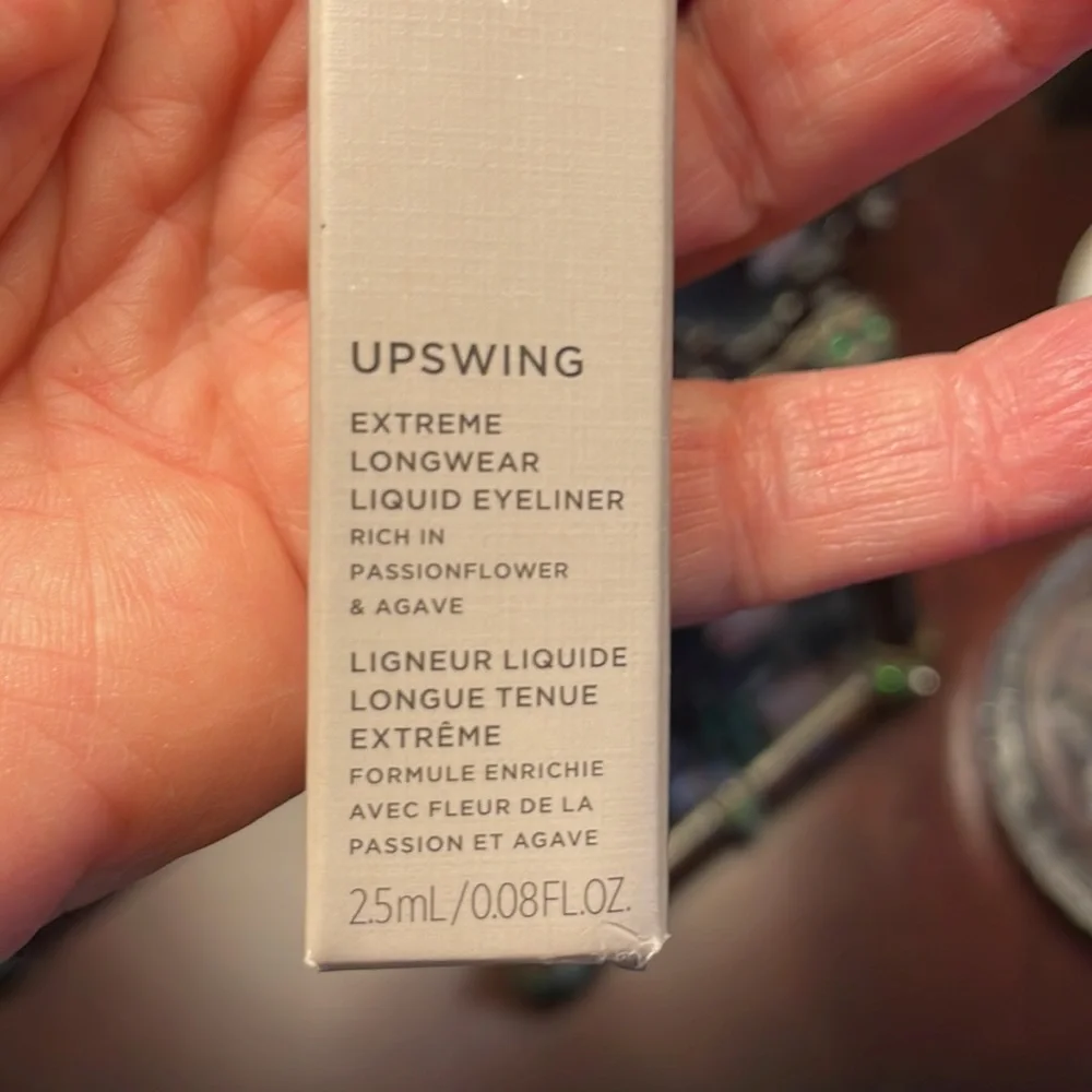 Bite upswing liquid eyeliner